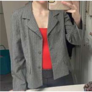 Danielle B gray pin striped blazer for women. Size 16